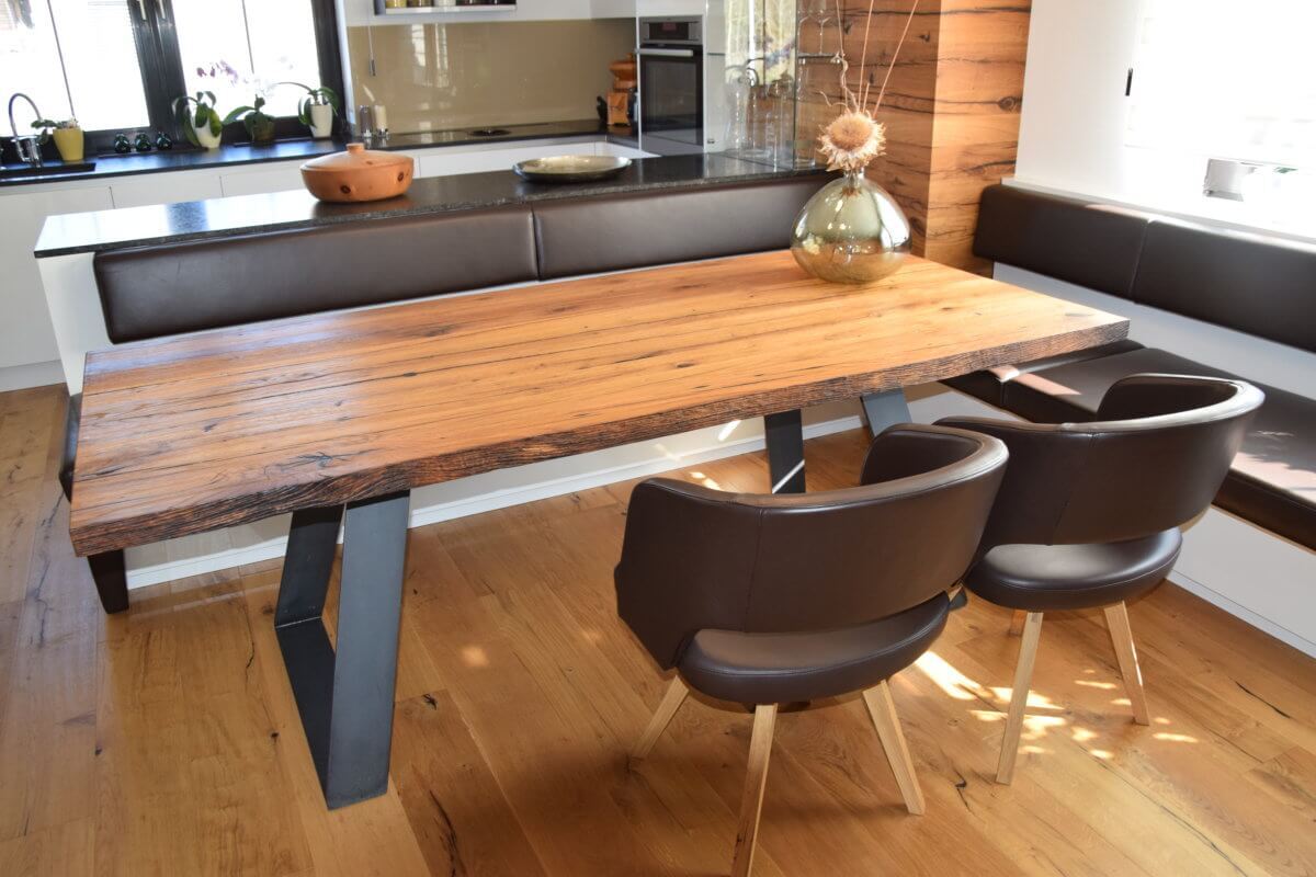 Individueller Altholz Tisch Eiche rustikal