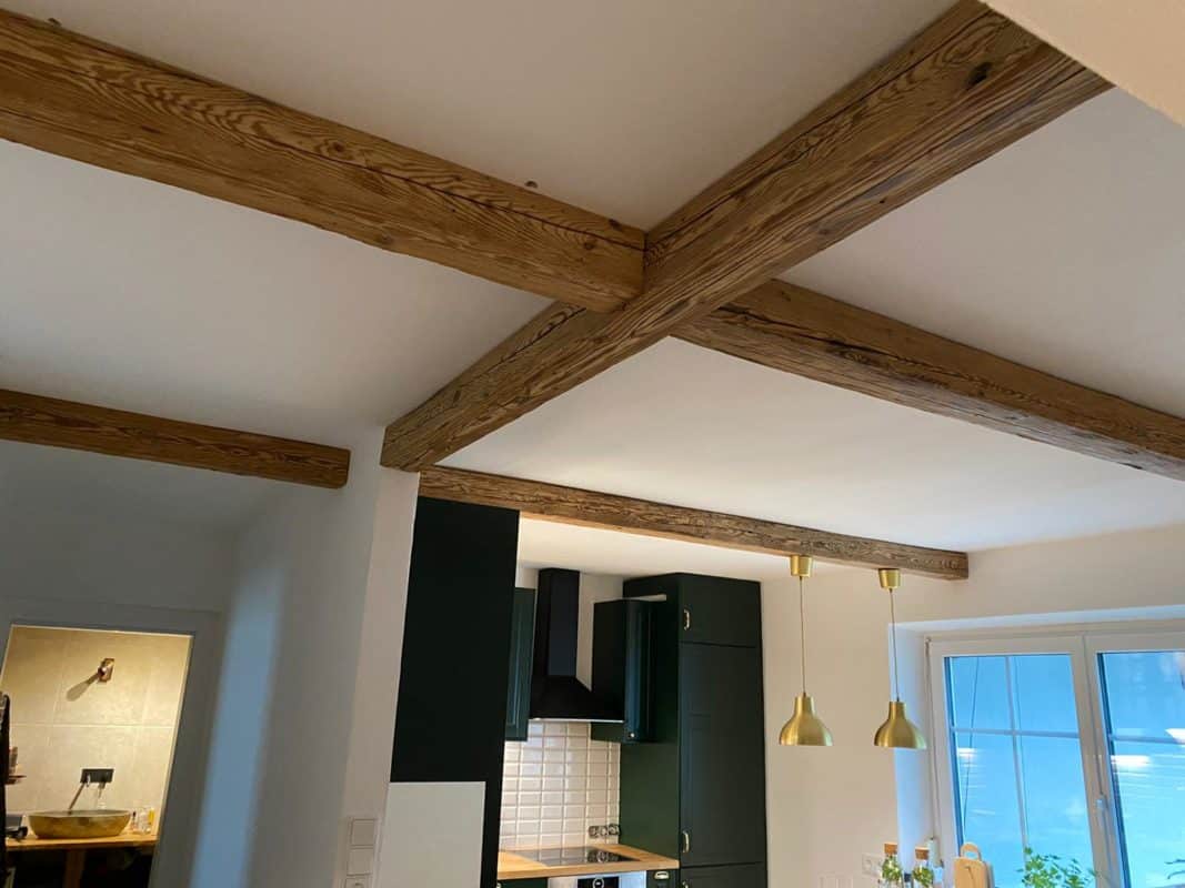 Sortimente Altholz Scheinbalken Boxed Beams in verschiedenen Varianten verfügbar