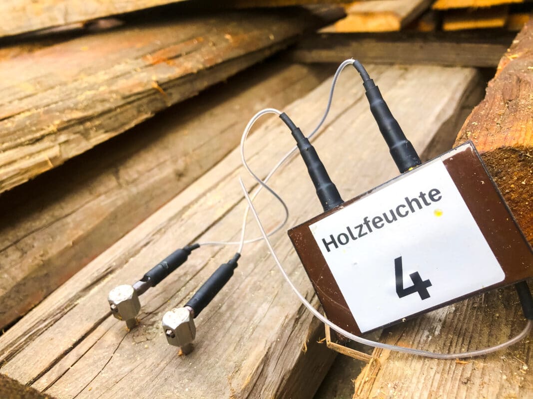 Leistungen Transponder mit uebertragung der Holzfeuchtigkeit